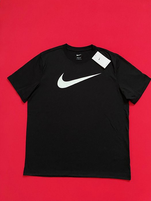 Camiseta Nike Dri Fit Swoosh Masculina