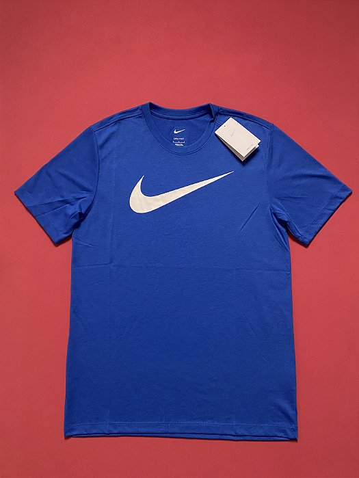 Camiseta Nike Swoosh Azul Masculina