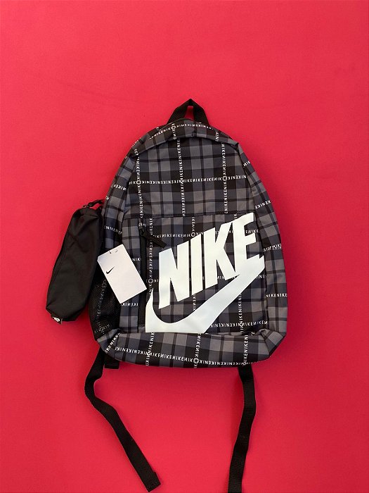 Mochila Nike Sportswear 20 Litros