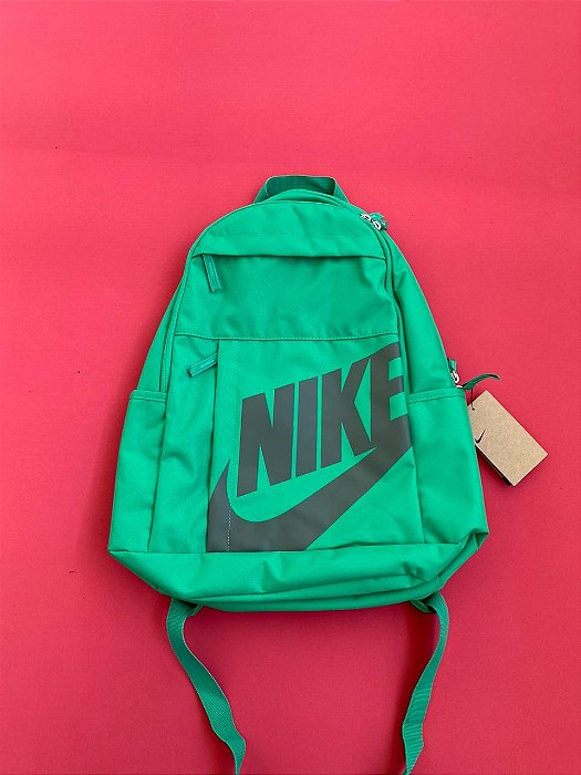 Mochila Nike Sportswear 21 Litros