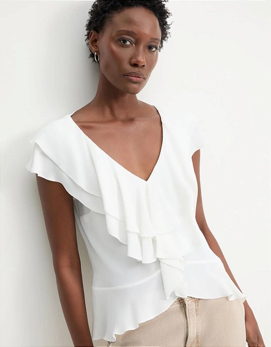 Blusa Decote v Babados