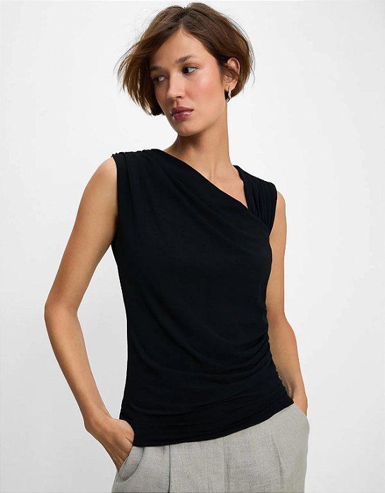 Blusa Malha Decote Assimétrico