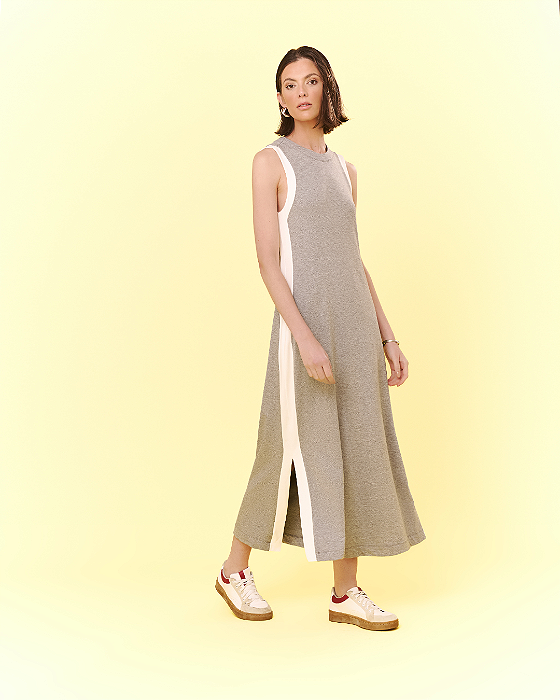 Vestido Moletinho Recorte Lateral