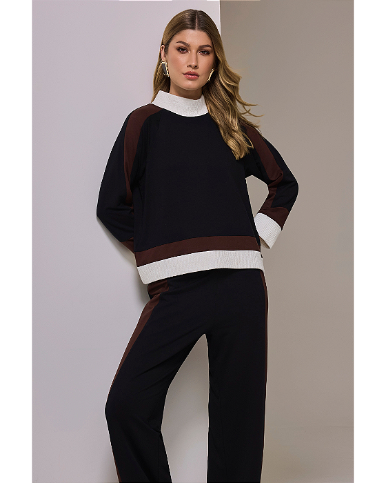 Conjunto Blusa e Calça