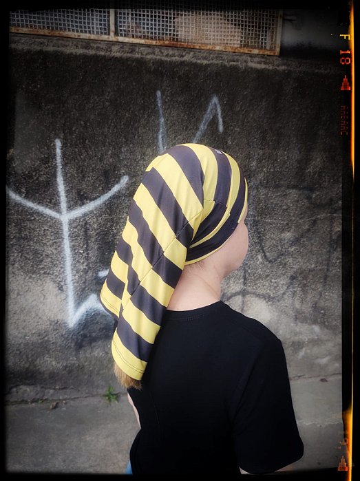 BANDANA TUBULAR - BUFF  Listrada Amarela e Preta