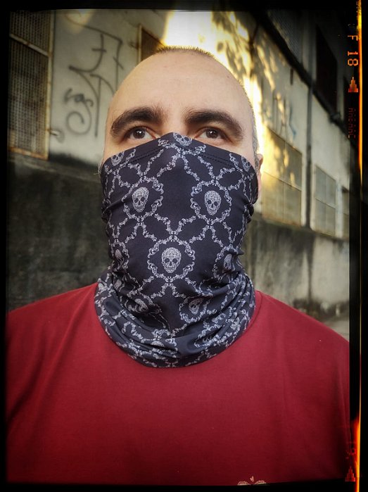 BANDANA TUBULAR - BUFF Skull Vintage Black