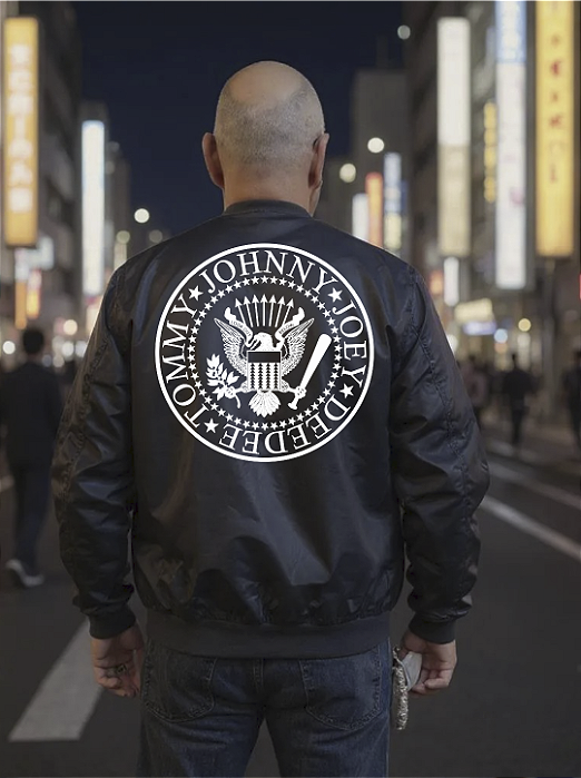 CORTA VENTO BOMBER PRETA RAMONES