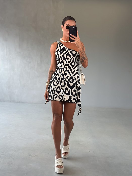 SAIA SHORTS ANALU ESTAMPADO PRETO