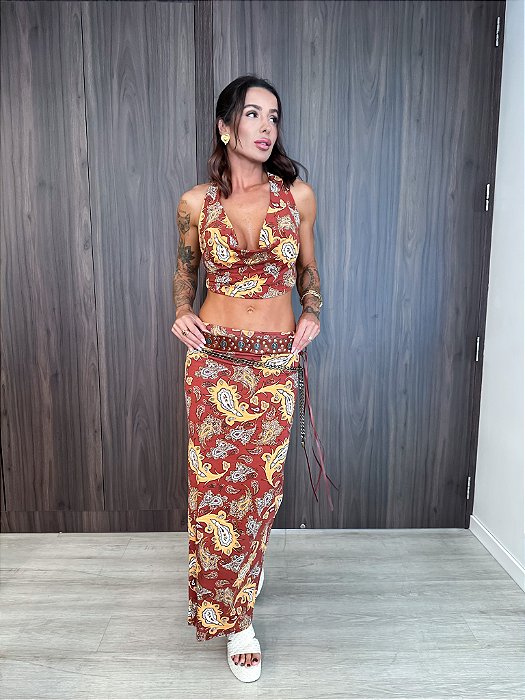 CONJUNTO JANY BLUSA + SAIA FERRUGEM