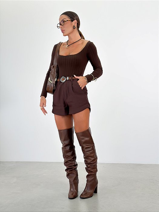 SHORTS ALBA MARROM ESCURO