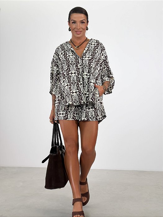 CONJUNTO CLOE CAMISA + SHORTS MARROM