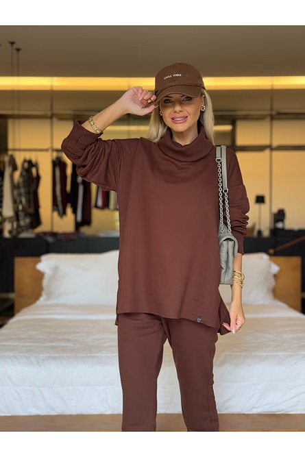 Blusão de Moletom Gola Alta