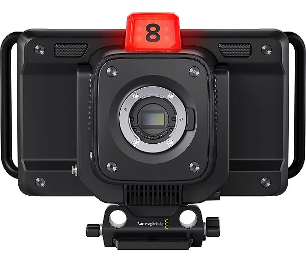 Câmera Blackmagic Design Studio 4K Plus