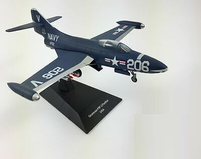 RARO! Grumman F9F Panther - 1:72 - Metal