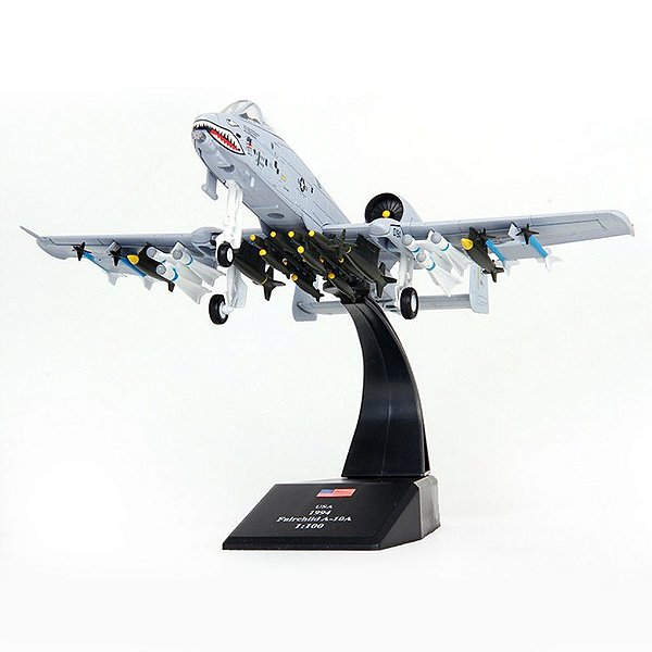A-10 THUNDERBOLT - 1:100