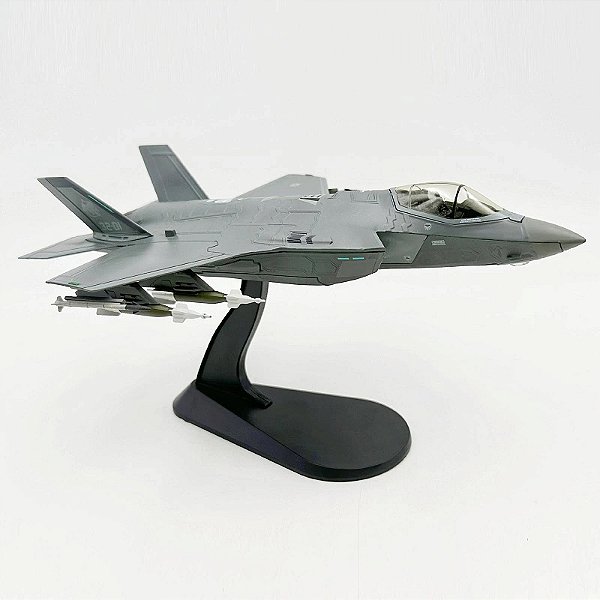 F-35 "BEAST MODE" - 1:72