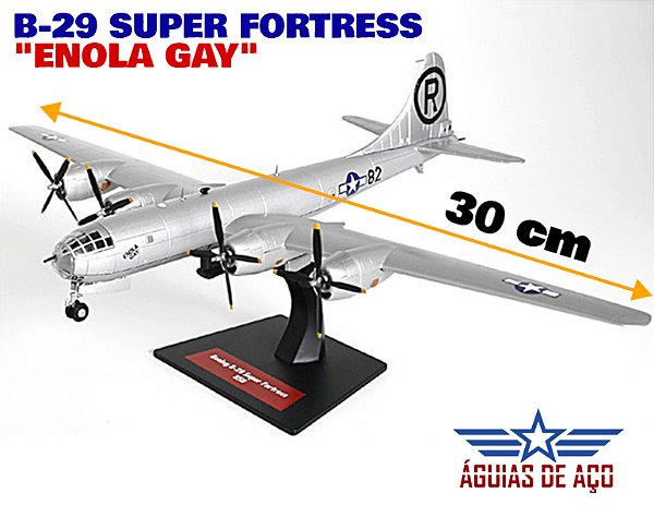 Raríssimo! B-29 Super Fortress "ENOLA GAY" - 1/144 (30cm) - Metal
