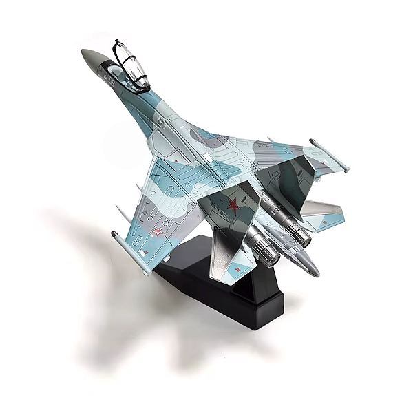 SU-35 FLANKER-E - 1:100 (20CM)