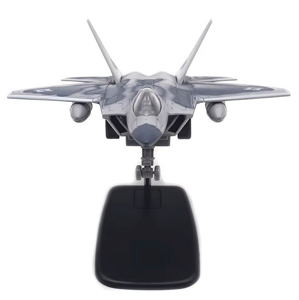 F-22 RAPTOR - Metal - 20cm (1/100) - Com luzes e som (BRINQUEDO)