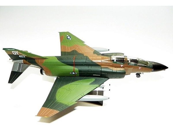 F-4 PHANTOM II - METAL 1:72 (GRANDE)