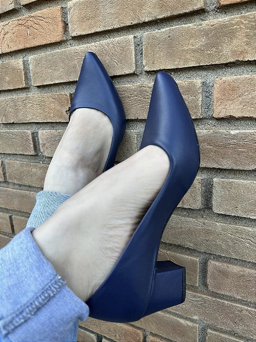Sapato Scarpin Liso Azul Marinho Salto Baixo