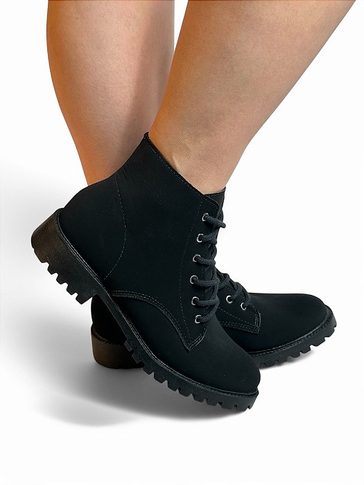 Bota Cadarço Cano curto NOBUCK