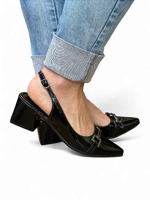 Scarpin Slingback Preto Fivela Salto Grosso