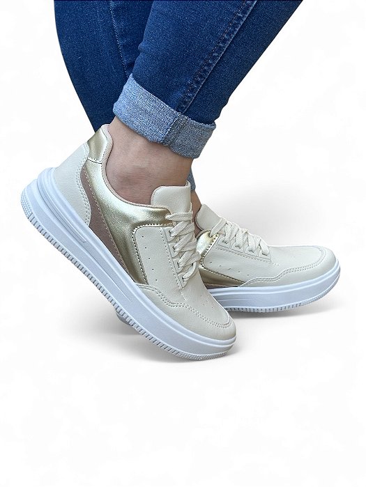 Tênis PLATAFORMA off White Detalhe Ouro Light