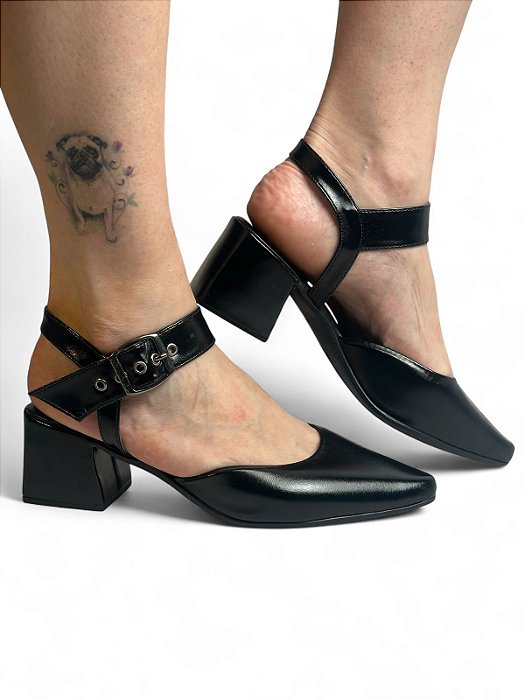 Scarpin Fivela Salto Bloco Preto