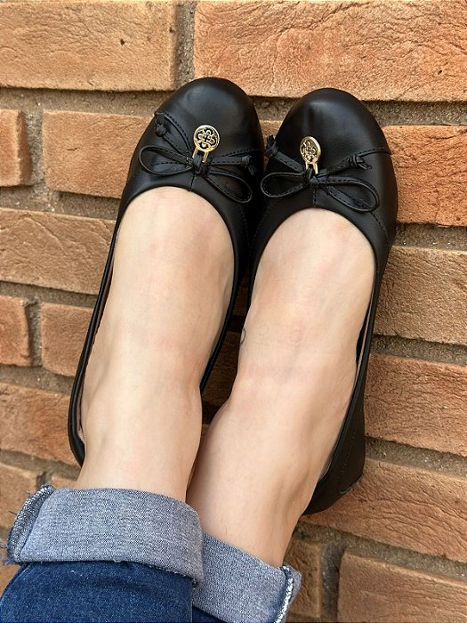 Sapatilha Redonda Medalha Preta Total