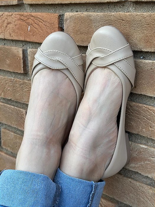 Sapatilha Redonda Arizona Amêndoa