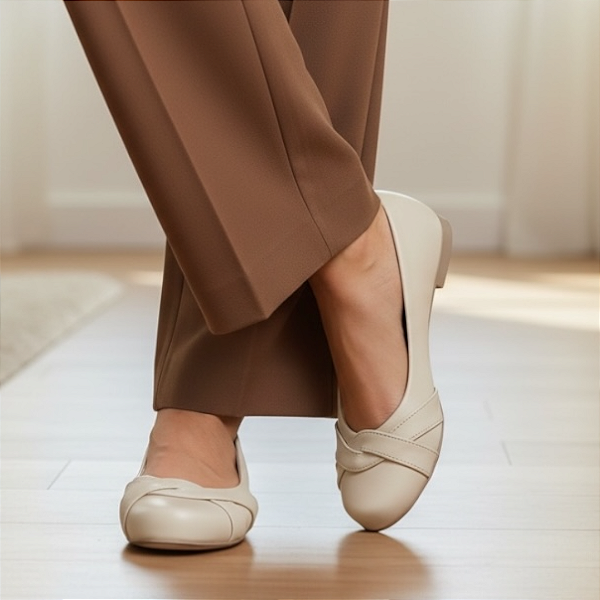 Sapatilha Redonda Arizona Amêndoa