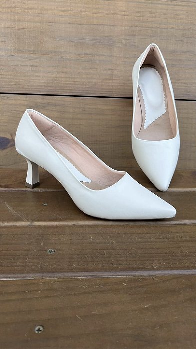 Sapato Scarpin Salto Taça Off-White