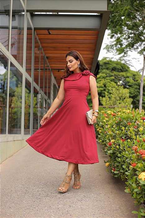 Vestido Luciana Midi Vermelho Elegante