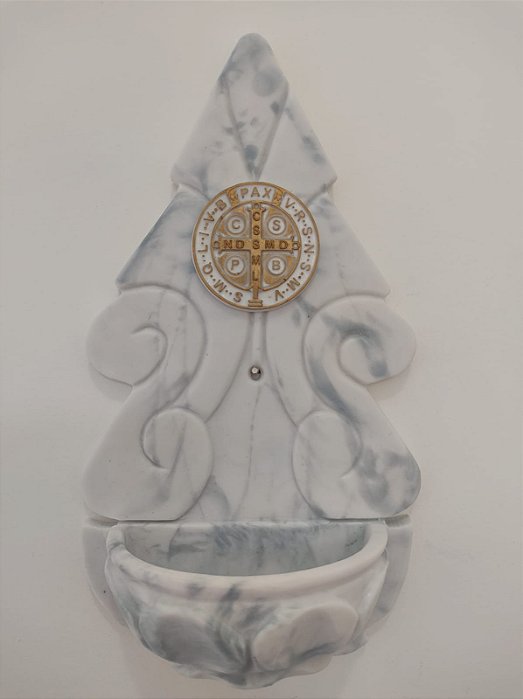 Pia de Água Benta em resina - Medalha de São Bento
