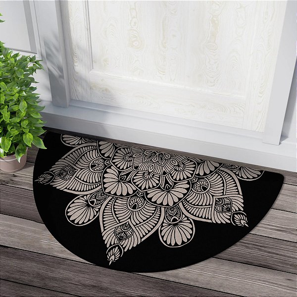 Tapete Meia Lua 80x40cm Mandala Preta e Branca 02