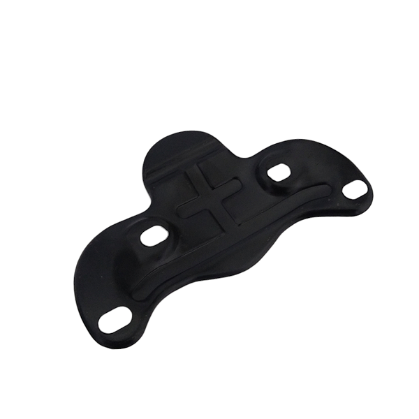Chapa Fixação Escapamento Motosserra Tekna CS65XS / Toyama TCS65X