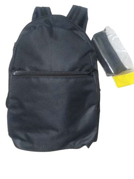 MOCHILA ESCOLAR EXTRA RESISTENTE+ ESTOJO  COR PRETA - AMAMOS A VIDA REAL