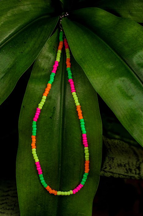 COLAR FLUORESCENTE