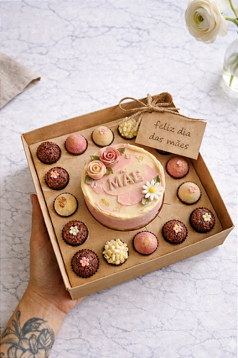 CAIXA MINI BOLO + BRIGADEIROS KRAFT UN MAX PAPER