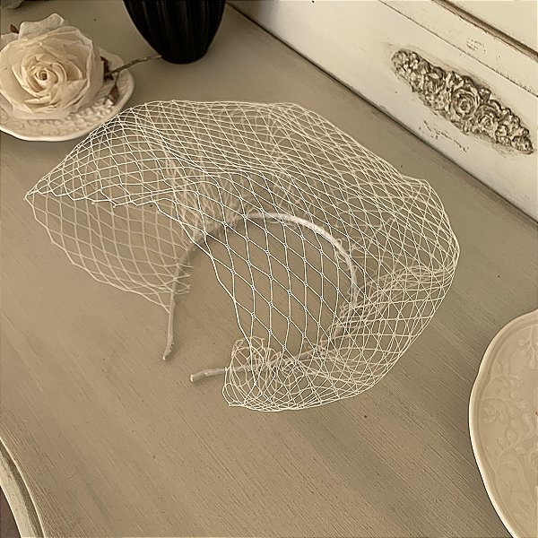 Voillet na Tiara para penteado de  noiva
