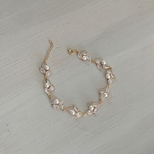 Pulseira em perolas e zirconias para noiva modelo Bruna