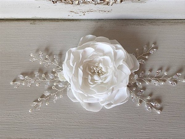 Arranjo Camélia Avonlea Letícia