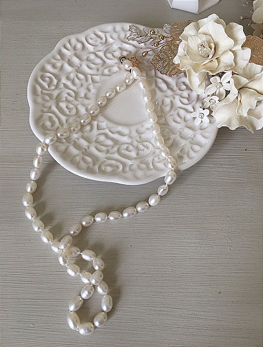 Colar de pérolas barrocas de água doce