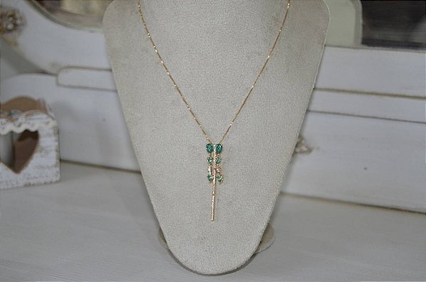 Colar em pedra paraiba