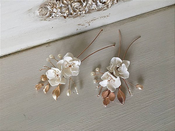 Grampos floral enchanted branco duplo