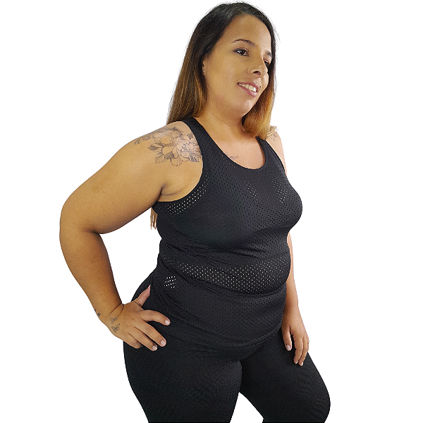 Regata básica plus size