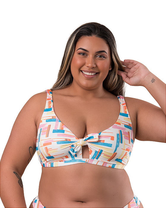 Top camiseta no plus size