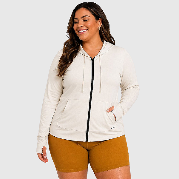 Jaqueta com capuz plus size