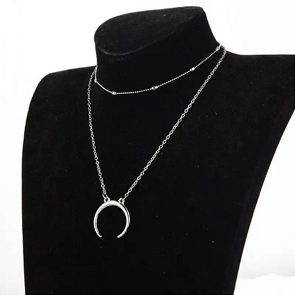 COLAR CHOKER DUPLO CORRENTE COM PINGENTE MEIA LUA / CHIFRE